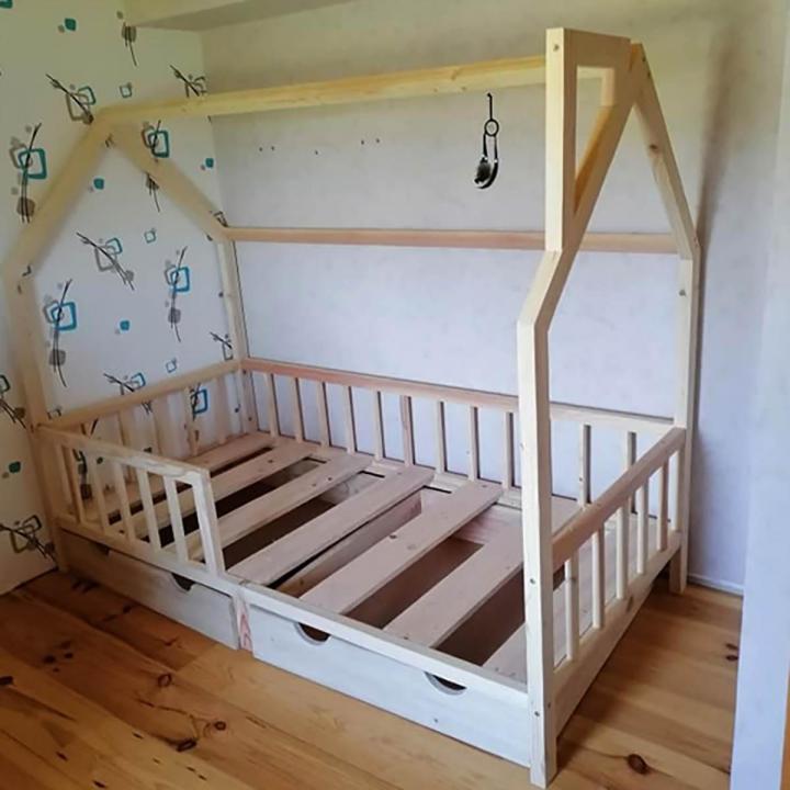 Création lit cabane bois Issoire